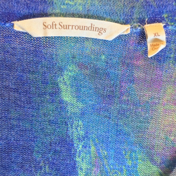Soft Surroundings Colorful Sweater Top V-Neck Medium Blue Green Abstract - Picture 9 of 12